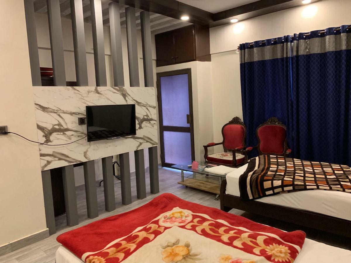 Embassy Lodge Karachi Exterior photo